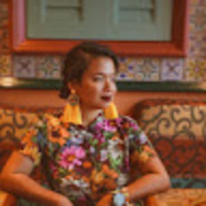 Meet your Posher, Dennese